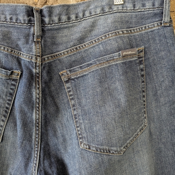 NWT Eddie Bauer Flannel Lined Boyfriend Relaxed Jean Size 12 - Picture 4 of 9